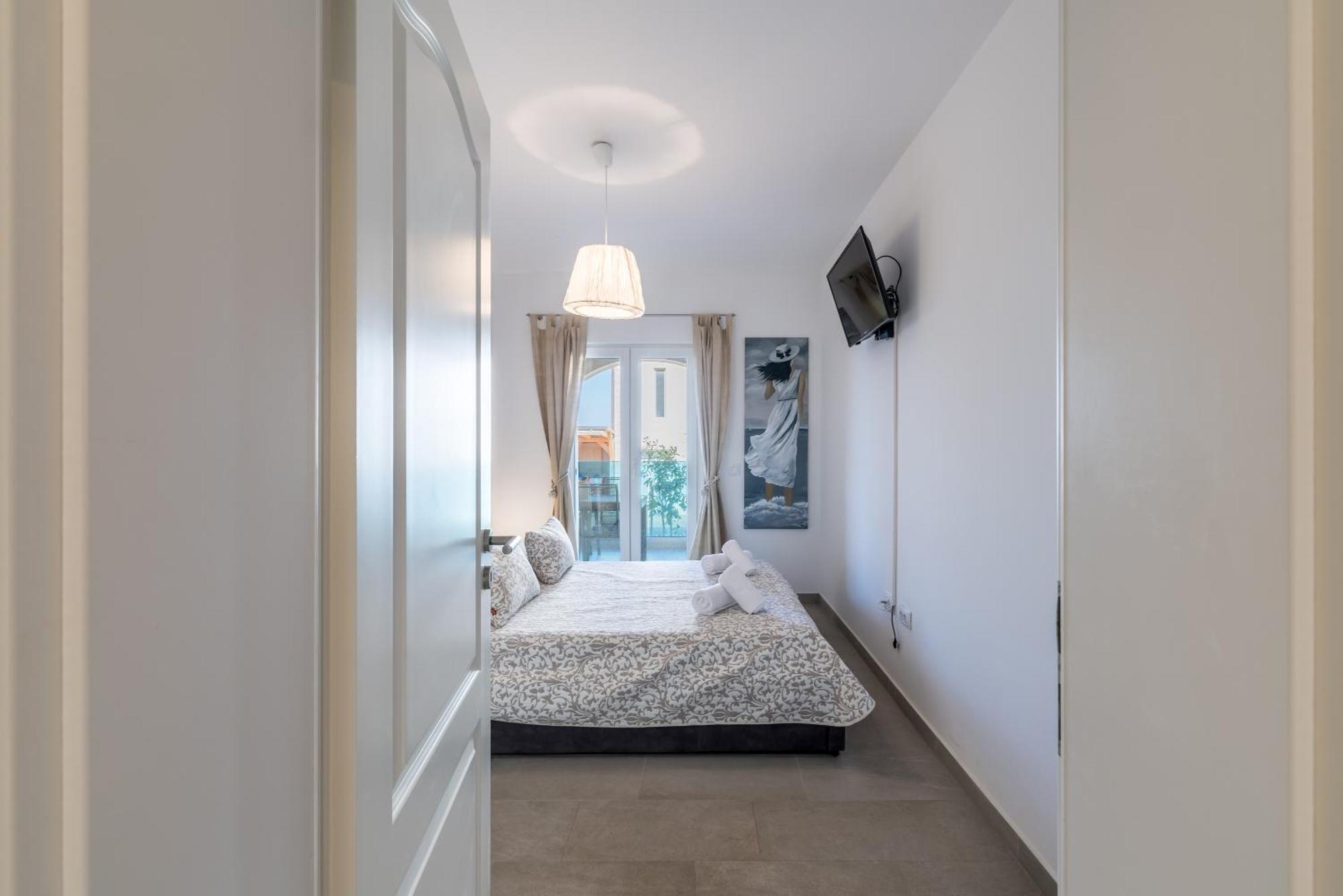 Villa Luce Del Sole Mirce Exteriér fotografie